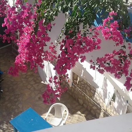 Anna Apartment *